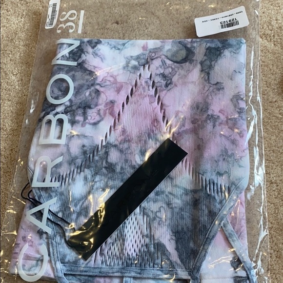 Carbon38 seamless tie dye tank XS/S NWT - Picture 6 of 8